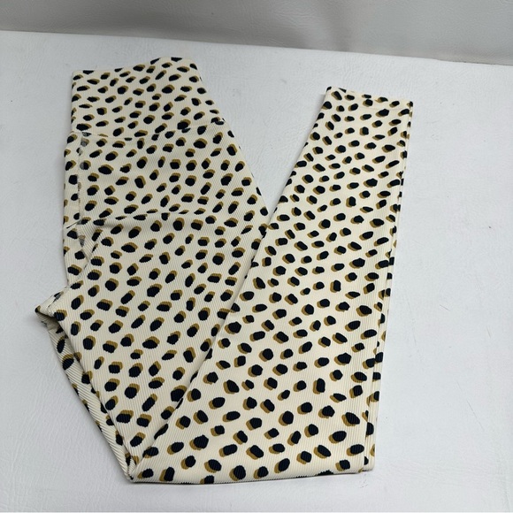 Beach Riot Ayla Legging in Shadow Spot size Medium - Picture 9 of 9